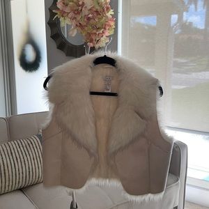 Cache faux fur and suede vest